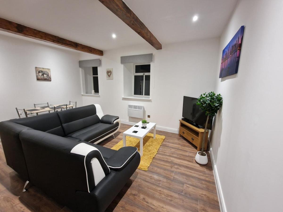 Апартаменты Delightful New Period Conversion *