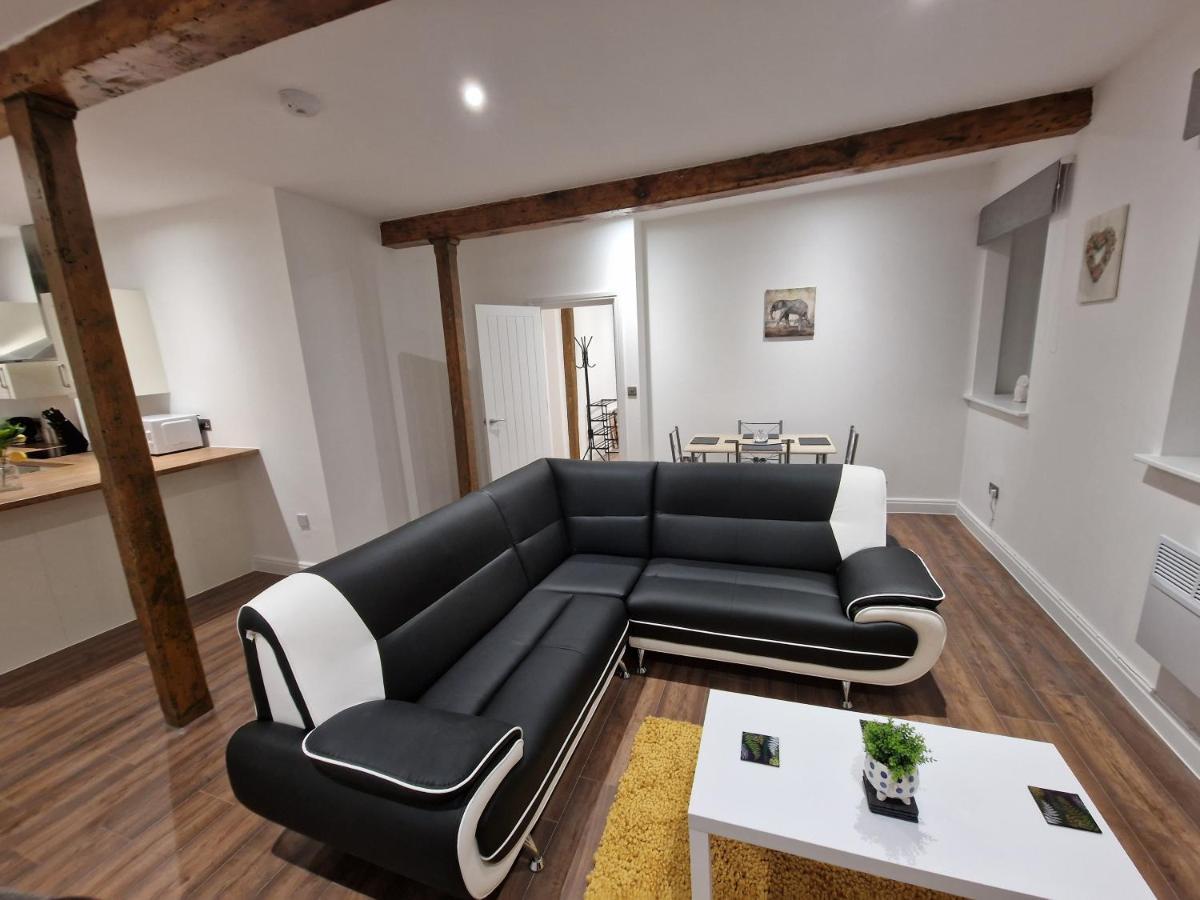 Delightful New Period Conversion Apartment *